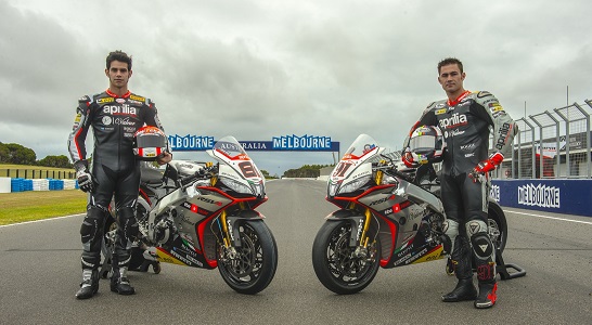 02 ApriliaRacing SBK2015