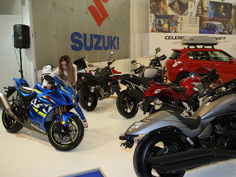 Auto Show Suzuki