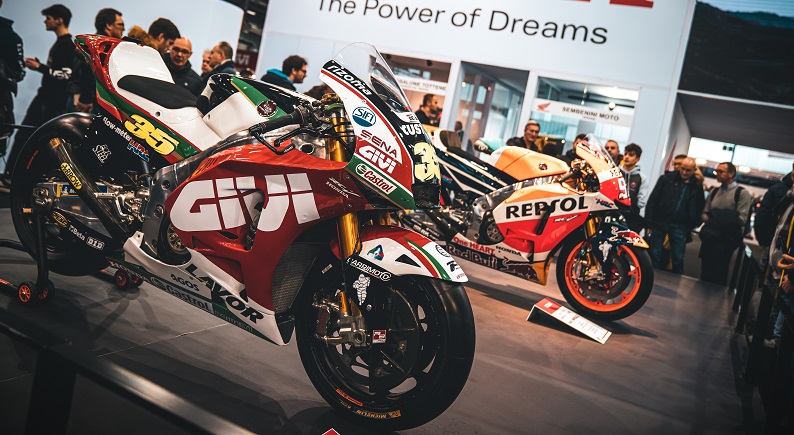 MBE stand Honda