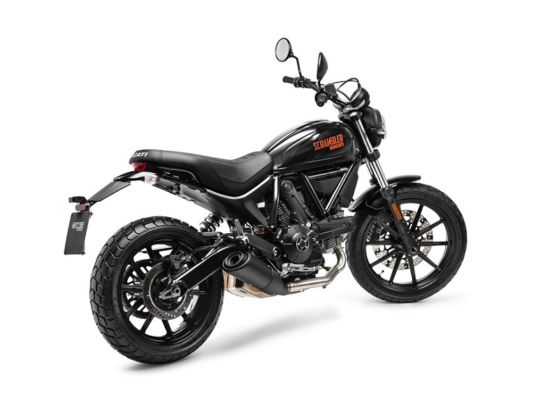 2b0e1ddc4e7e414c9bab3e07ed2d269d284cc0606ea9012d077b2e3a0fd5eec6 11 Ducati Scrambler Hashtag UC35513 Preview