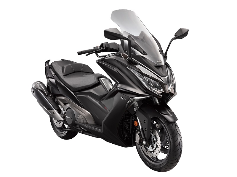 5 KYMCO AK 550