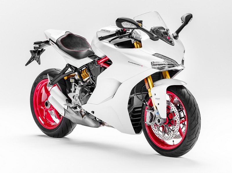 6 Ducati SuperSport S