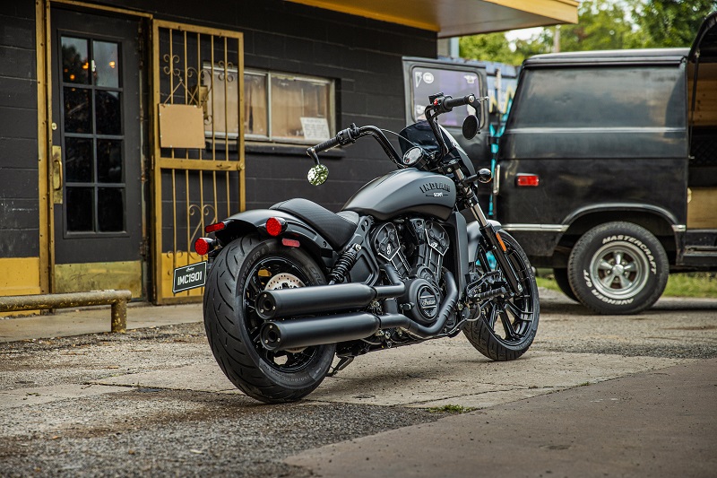 2022 imc rogue thunder black smoke lifestyle 1383