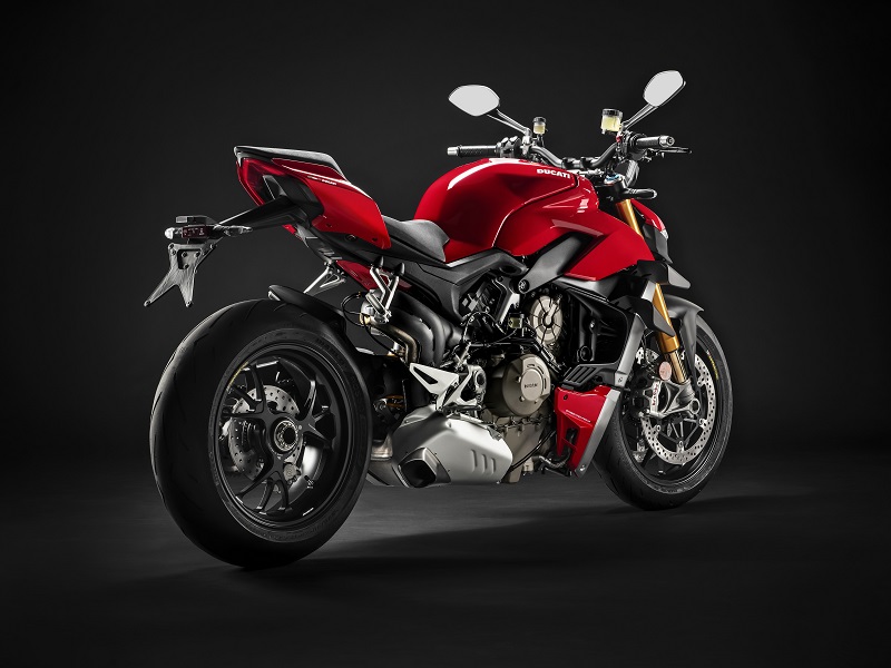 MY20 DUCATI STREETFIGTHER V4 S 06 UC101691 Mid