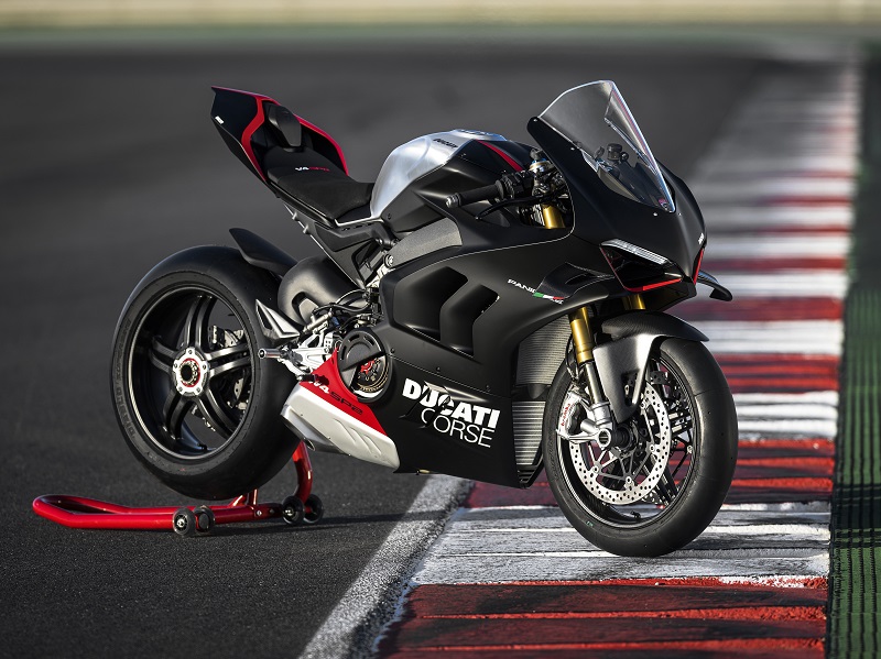 MY22 Ducati Panigale V4 SP2 054 UC370661 Mid