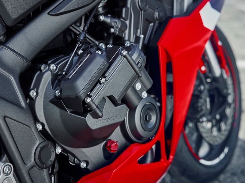 24YM CBR650R