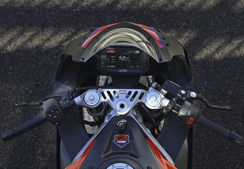 Aprilia rs 457 3