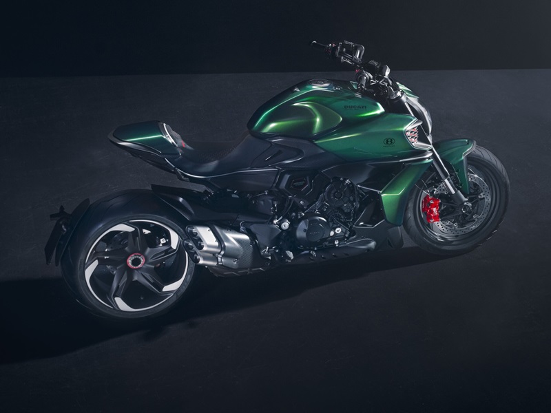 MY24 DUCATI DIAVEL FOR BENTLEY BATUR DIAVEL 209 UC589439 High