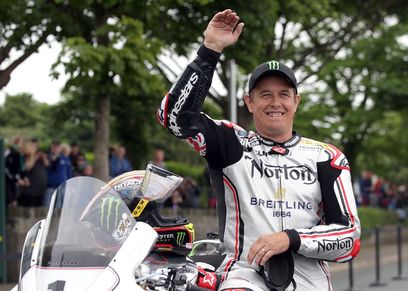 2018 Saturday TT Superbike race13