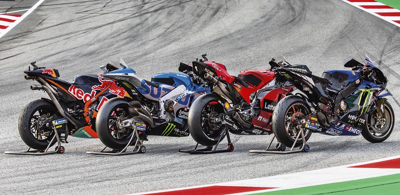 2022 factory bikes Akrapovic