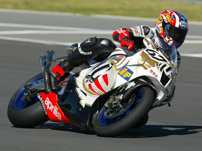 MotoGp 2004 Byrne 01