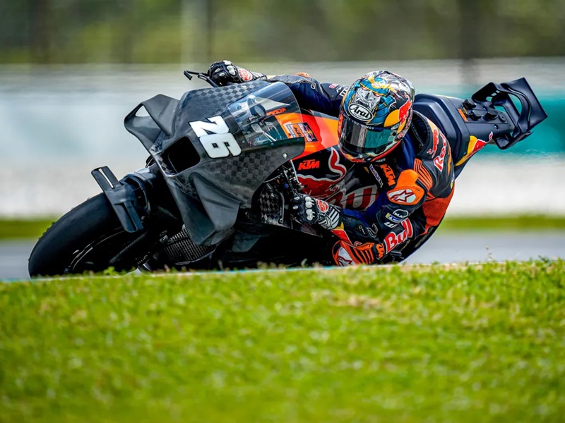 Pedrosa shake Sep 04