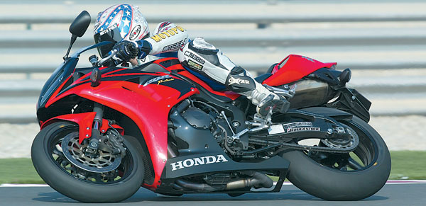 065TM_Hon_CBR1000RR