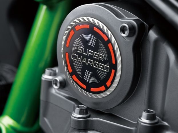 Kawasaki će predstaviti supernaked s kompresorom?