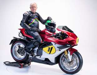 Samo 83 za početak: MV Agusta Superveloce 1000 Ago