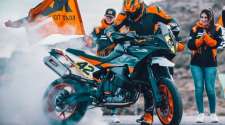 Vraća se kao potpuno novi: KTM 890 SMT