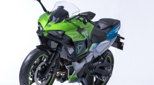 Zeleni Kawasaki – Elektro Ninja za 2023. i hibrid za 2024.
